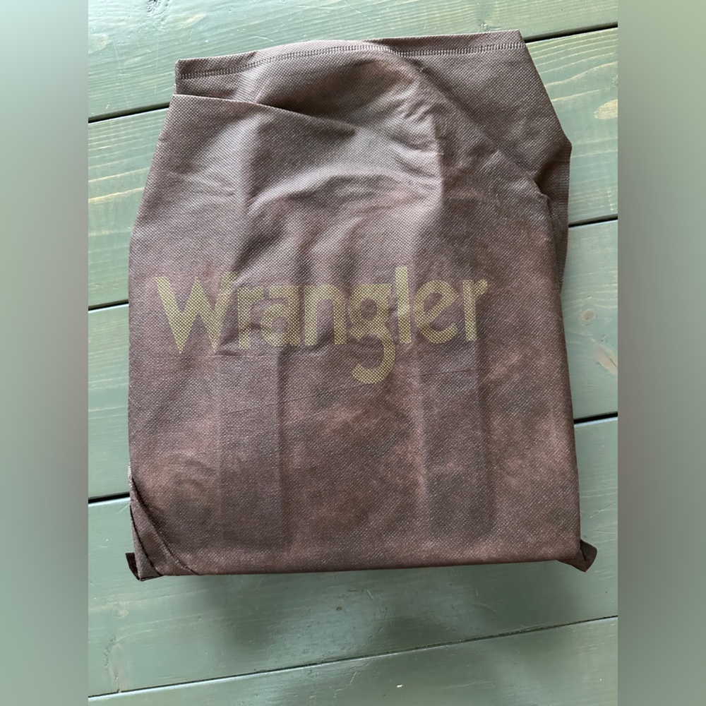 Wrangler Southwestern Tote Handbag - Picture 13 of 15
